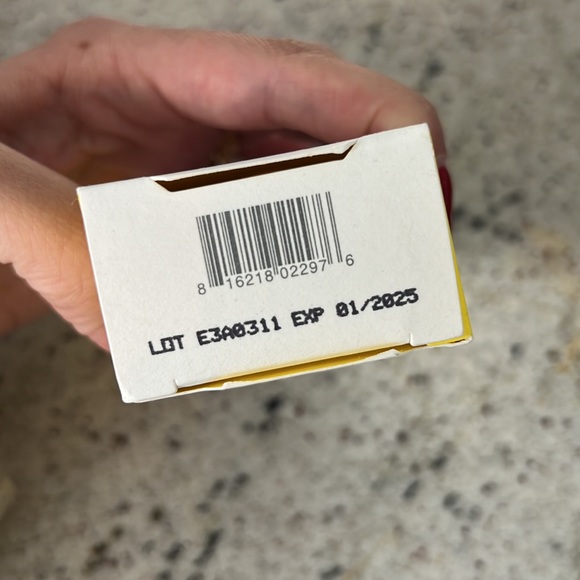 Supergoop unseen sunscreen spf 40 1.7oz - Picture 3 of 3